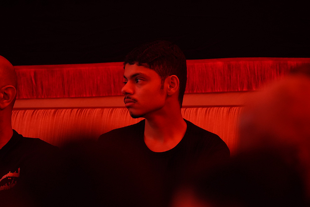 1 (25)
